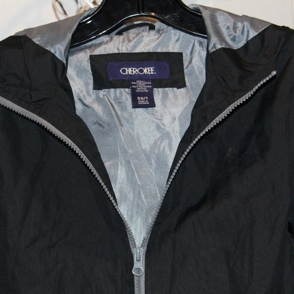 Cherokee Lightweight Rain Jacket - Picture 2 of 4